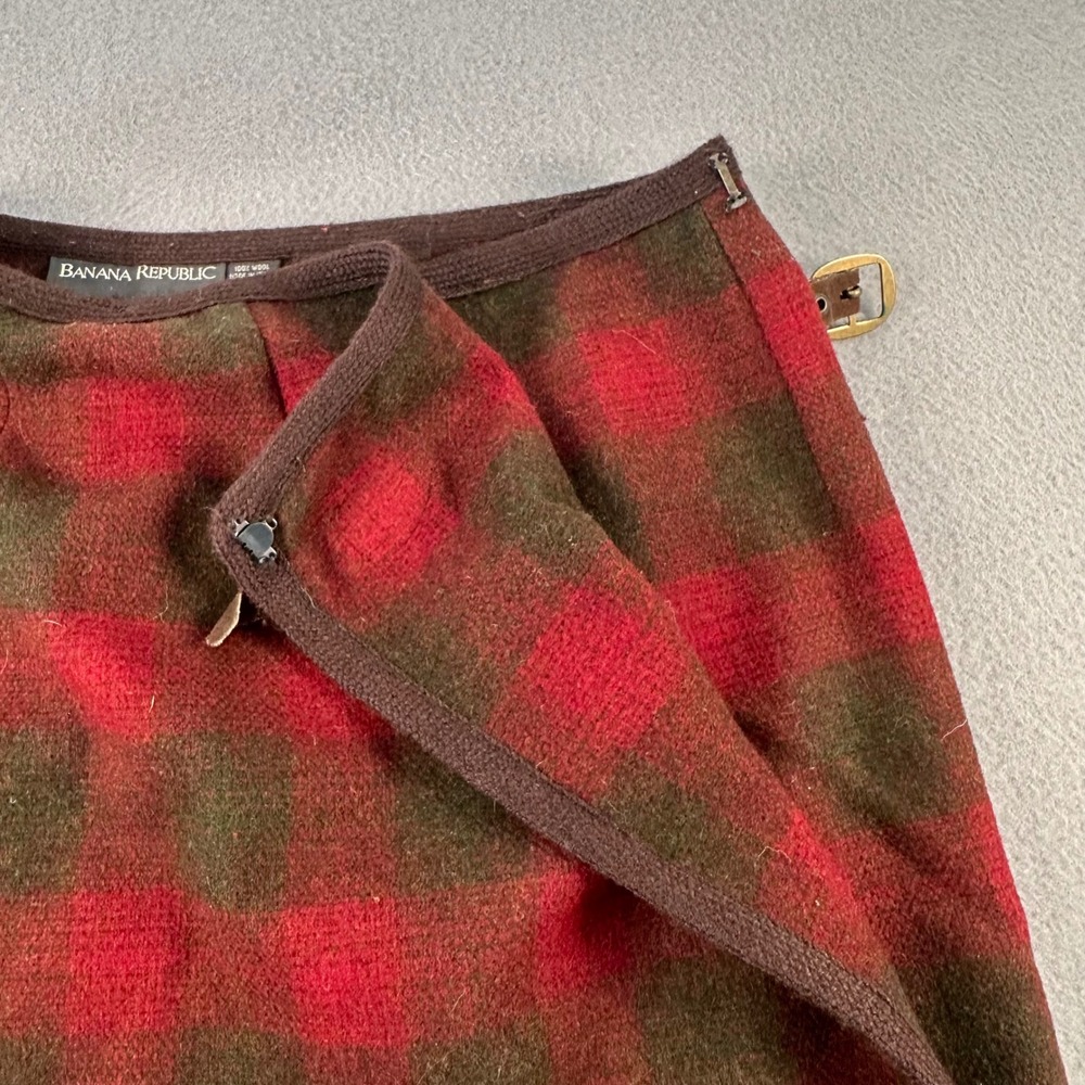 Banana Republic Wool Wrap Skirt Red Green Buffalo Plaid Made in Italy Size 2 - Picture 4 of 12
